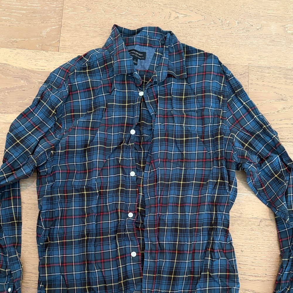 Banana republic Blue Plaid Button-Up Shirt